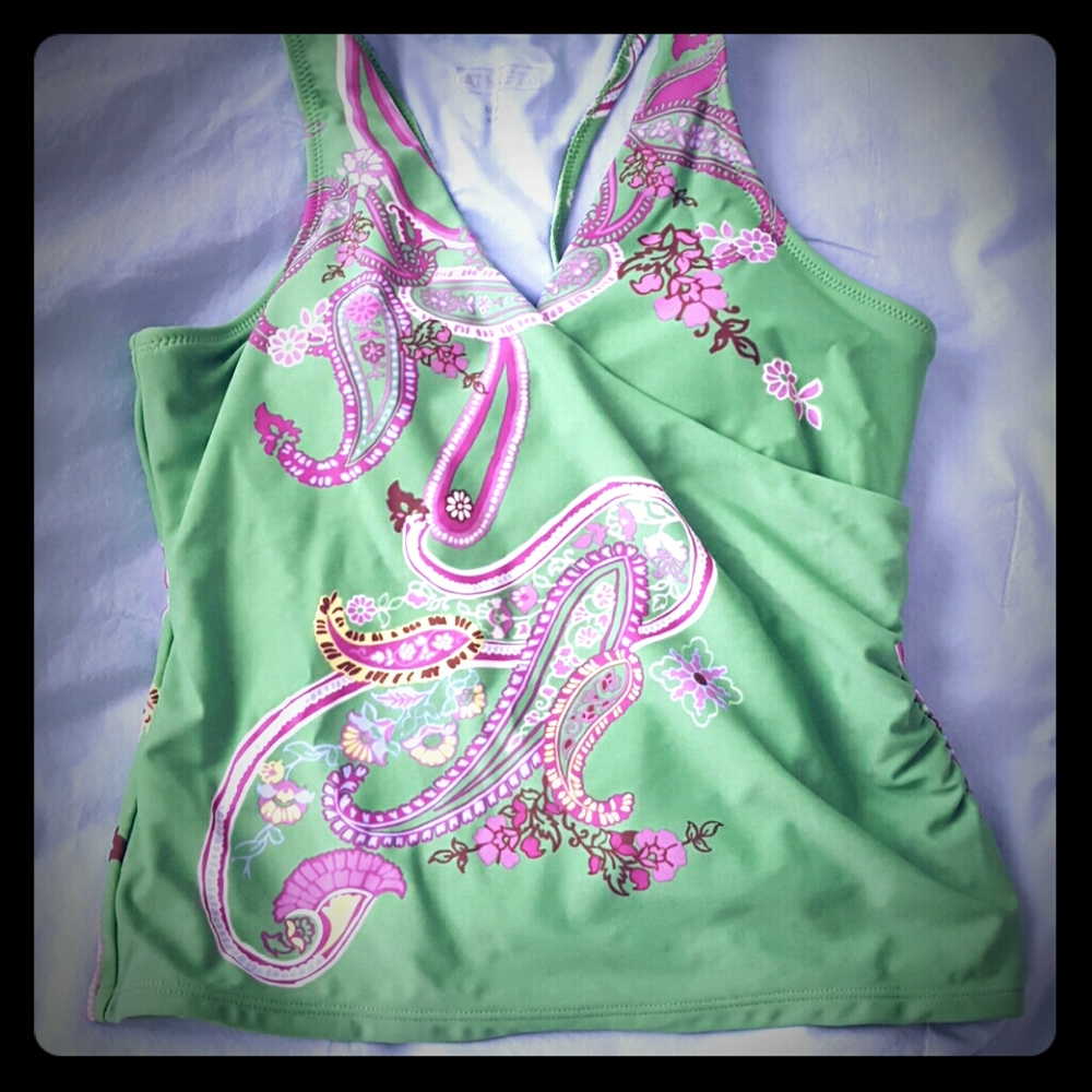 Athleta swim tankini top